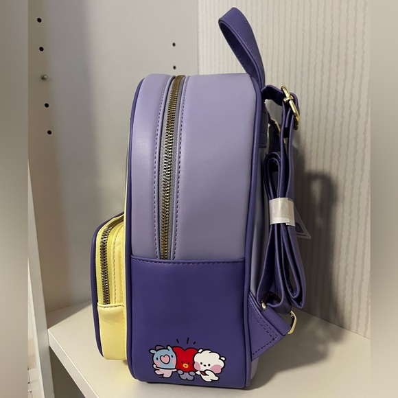 bt21 claw machine mini backpack BABY Ribboned U Clear Pocket Plush RJ Discover the Sweet Honey Bear Claw Machine Collector Bag BT21 Claw Machine Mini Backpack
